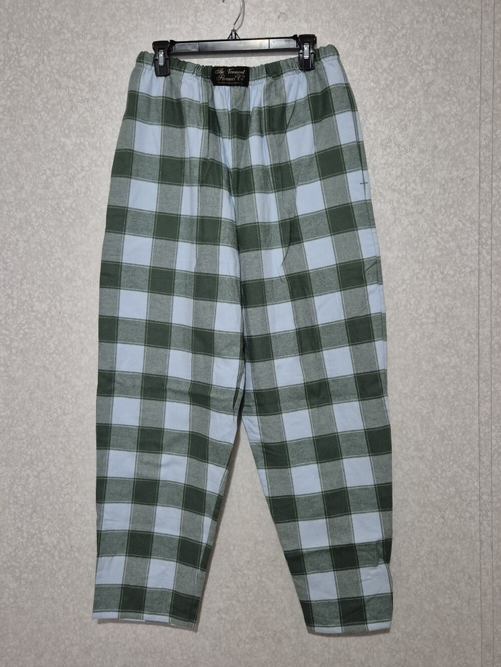 VERMONT FLANNELwomen's Green and White Plaid Flannel Pijama-pants...size:M
